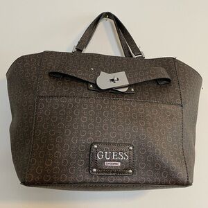 Guess EUC Brown Purse. Some scratches on the chrome latch.